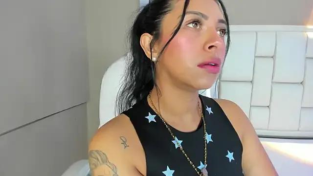 StripChat _BunnyNaugthy is Freechat _BunnyNaugthy — teaseing with dildo in my mouth