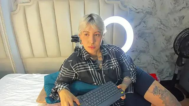 Freechat amy_ink on StripChat