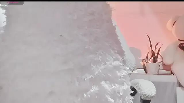 Freechat AngleZii on StripChat