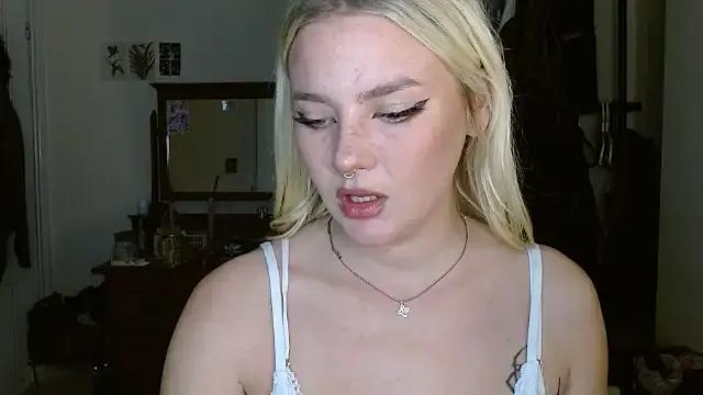 StripChat April_LoveUK is Freechat April_LoveUK — whip my lil ass til its red raw