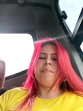 Freechat aurora_sky11 on StripChat