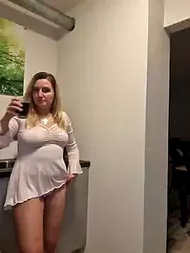 StripChat CoupleKitty is Freechat CoupleKitty — Sex on table