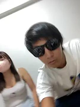 Freechat erokami36 on StripChat