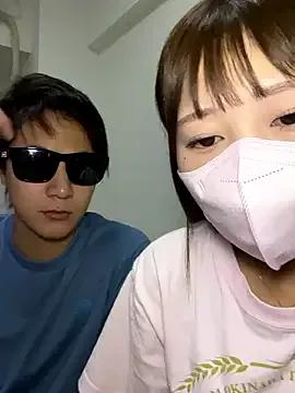 Freechat erokami36 on StripChat