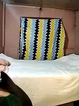 Group Flirtandfuck0 on StripChat