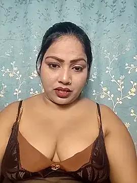 Freechat hornypriya696 on StripChat