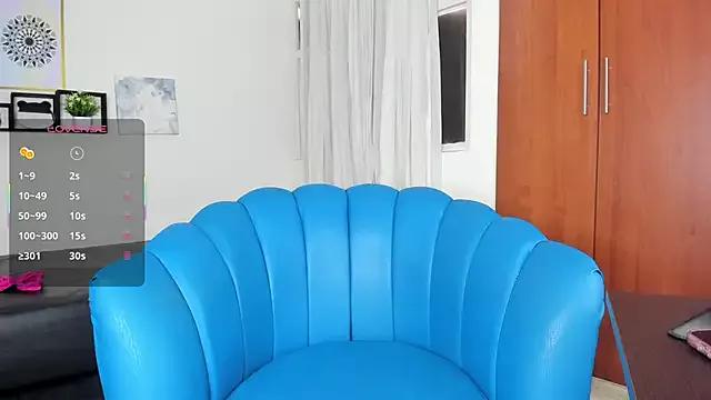 Freechat Julie_Markk on StripChat