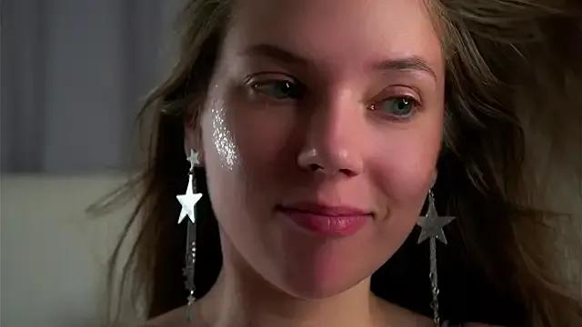 KarriBrownd on StripChat 