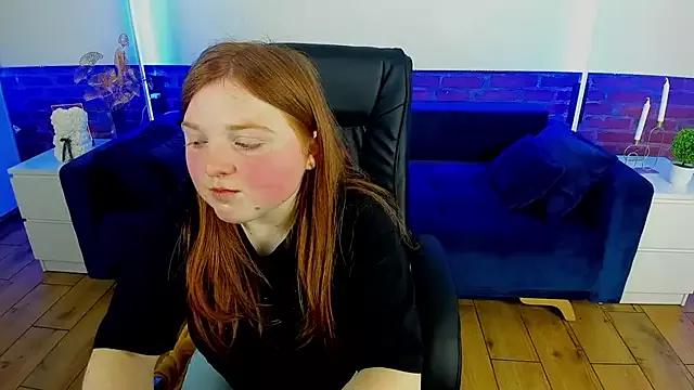 KattyRose8 on StripChat 