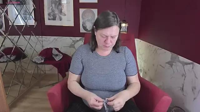 KellyPerfection on StripChat 