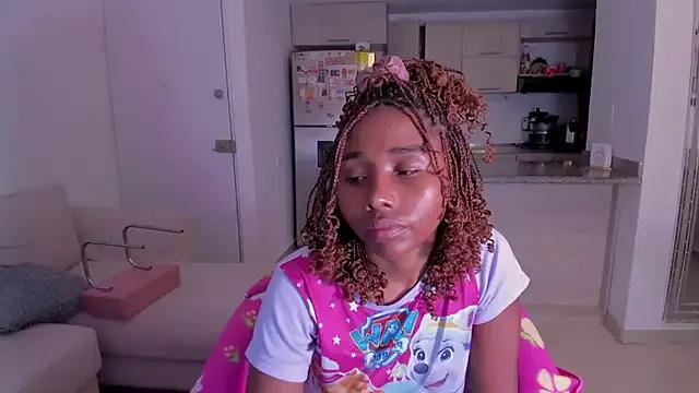 kimmysantoo on StripChat 