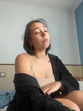 Kitty5348 on StripChat 