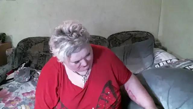 Lana555 on StripChat 