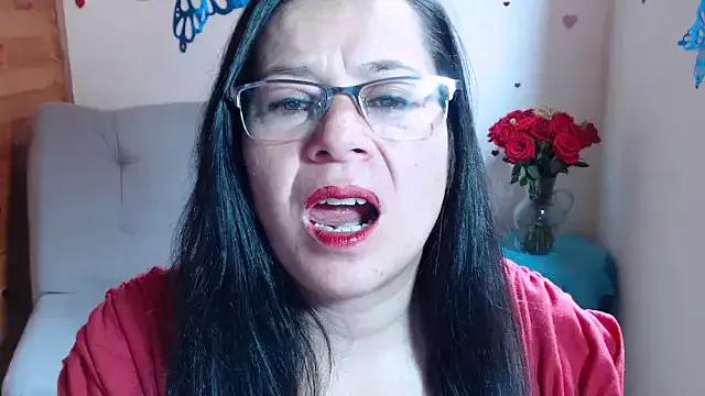 Freechat lilisa777 on StripChat