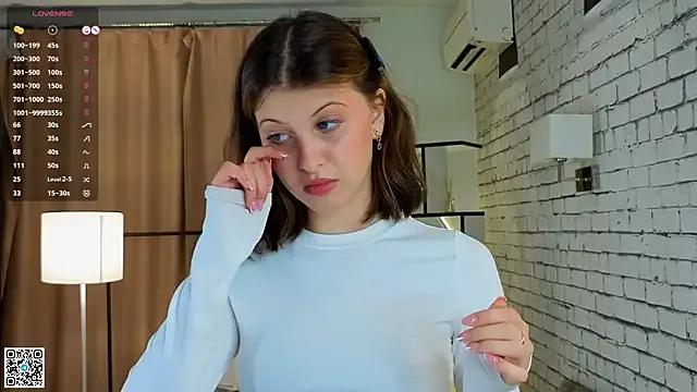 Freechat LorinaMaffitt on StripChat