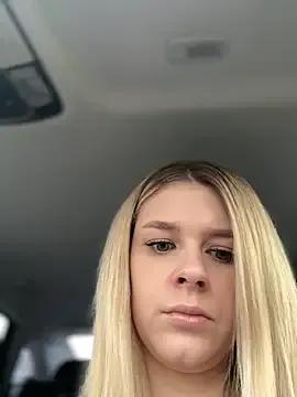 StripChat Love_Bri is Freechat Love_Bri — Make my pussy very good