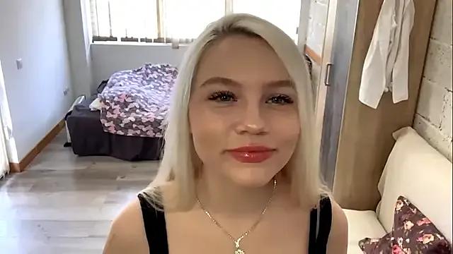 LupeLewitt — I'm teasing you with my ass :)