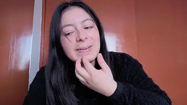 StripChat MiaKimky is Freechat MiaKimky — SHAKE ASS+SPANKS