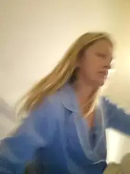 Miss____Mia_ — Squirt   