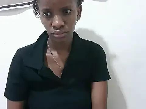 Freechat prettybeee on StripChat