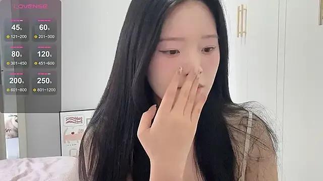 Freechat rose-u on StripChat