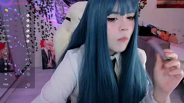 SelenaCute on StripChat 