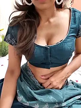 Freechat Shalu_G on StripChat