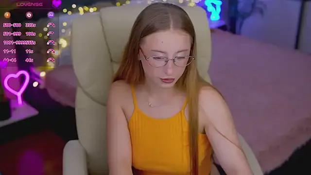 SilverrMoon — Get me naked and more wet