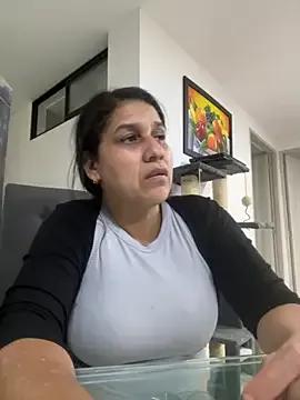 siri_duque on StripChat 