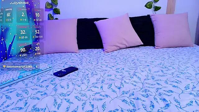 Freechat tati_cardenas on StripChat