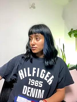 Freechat tati_cardenas on StripChat