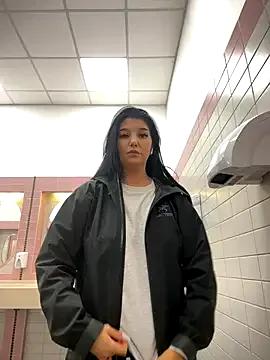 Freechat Tisha_Busty on StripChat