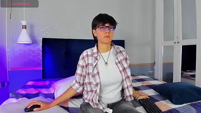 Freechat Tsuki_Maru on StripChat