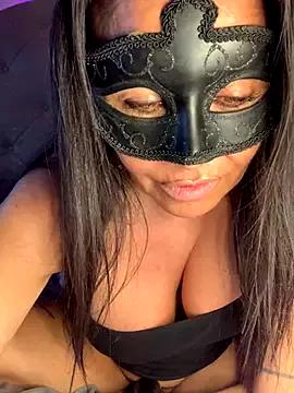 Freechat vicvictoriax on StripChat