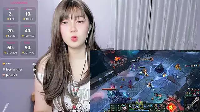 Freechat yuki3366 on StripChat